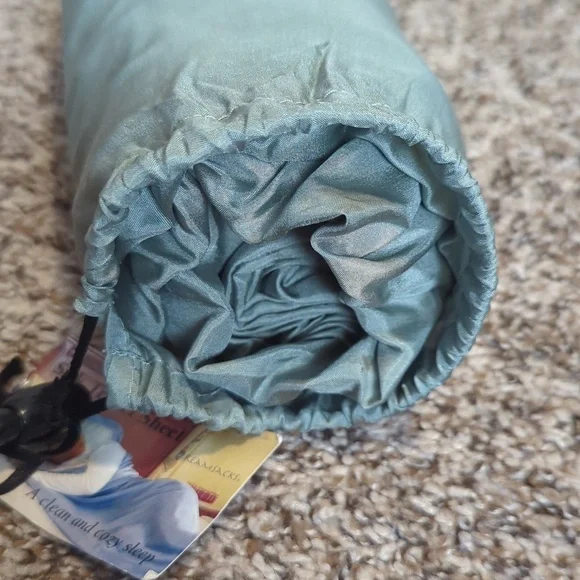 NWTDreamSack Silk Travel Sheet